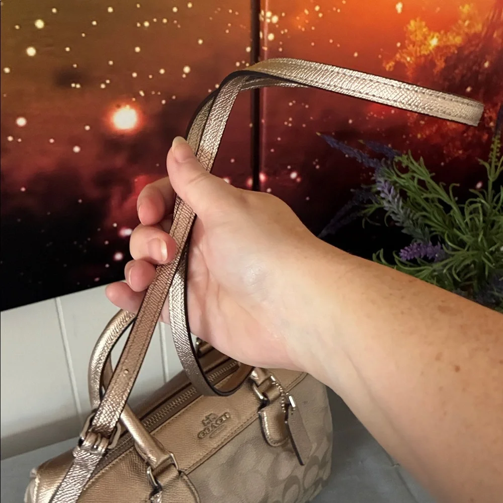 Coach Mini Bennett Satchel - Picture 6 of 11